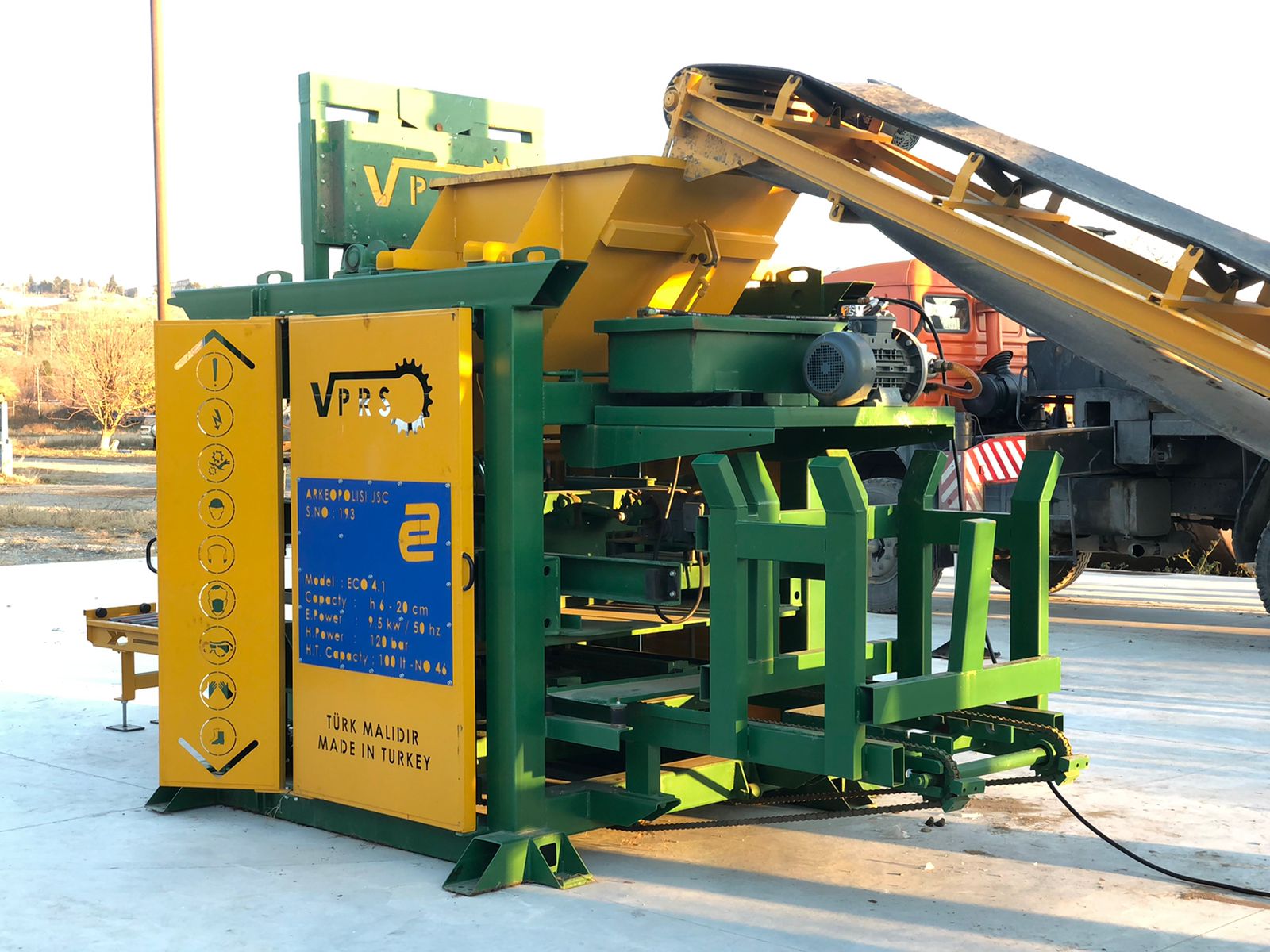 ماكينة بلك نصف أوتوماتيكية ماكينة بلك نصف أوتوماتيكية